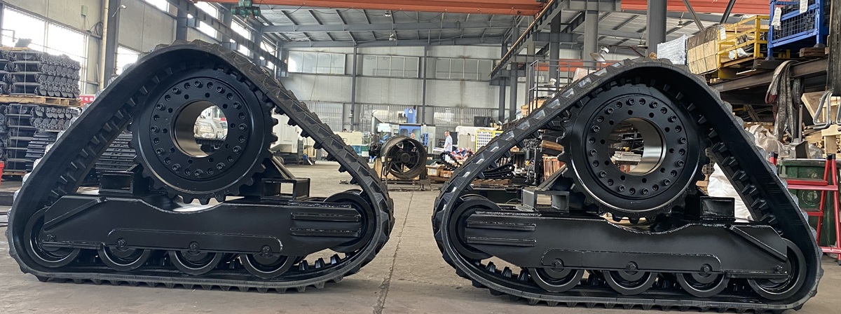 Custom Triangular Rubber Track Undercarriage Manufacturer